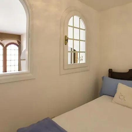 Palazzo Dalbis In Pieno Centro Per 8 Persone Apartment Alghero